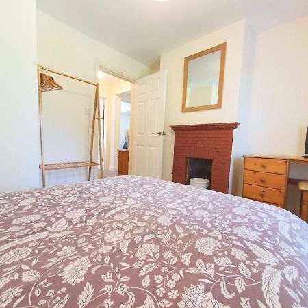 Bassett Flat With 2 Bedrooms And Superfast Wi-Fi 锡廷伯恩 外观 照片