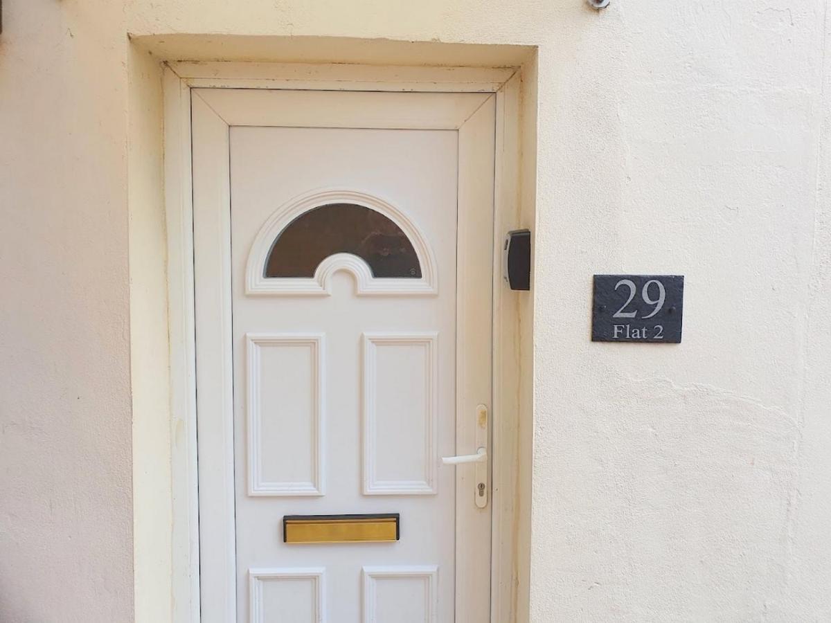 Bassett Flat With 2 Bedrooms And Superfast Wi-Fi 锡廷伯恩 外观 照片