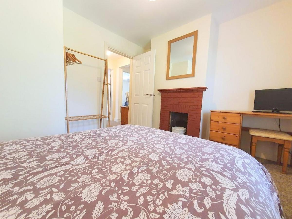 Bassett Flat With 2 Bedrooms And Superfast Wi-Fi 锡廷伯恩 外观 照片
