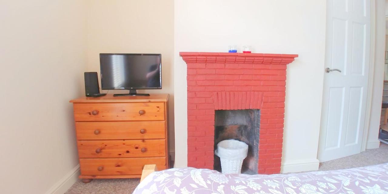 Bassett Flat With 2 Bedrooms And Superfast Wi-Fi 锡廷伯恩 外观 照片